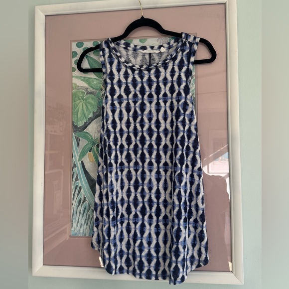Athleta Tops - Athleta Navy and White Patterned Tank Top